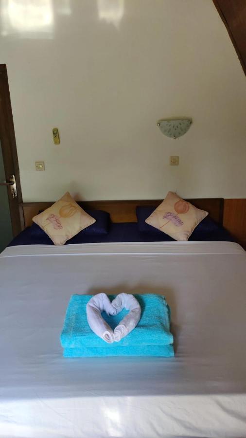 Noby Gili Cottages Гили Мено Екстериор снимка